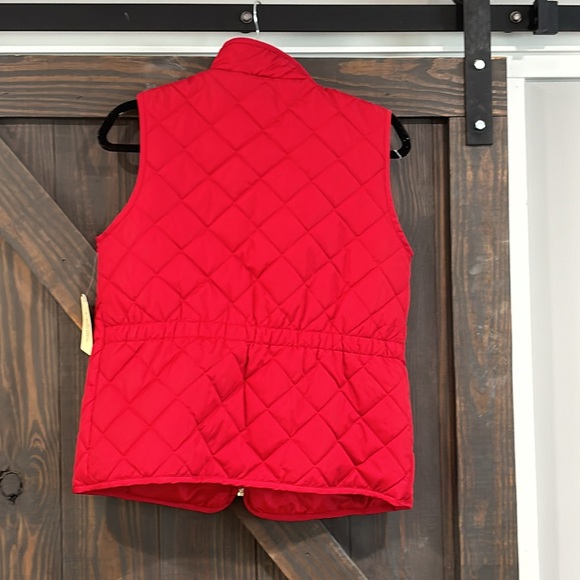 Brand new puffer vest with tags - Picture 4 of 4